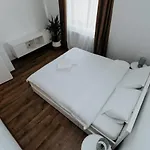 Evo Taietura Turcului Apartamento *