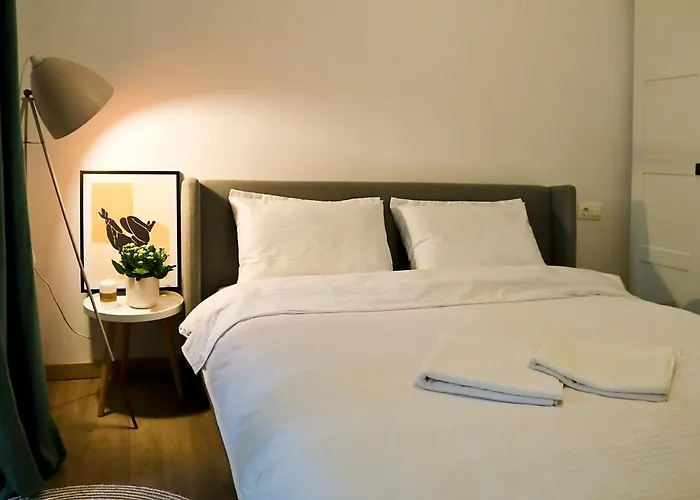 Evo Taietura Turcului Appartamento *