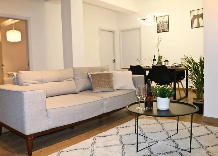 Evo Taietura Turcului Apartment *